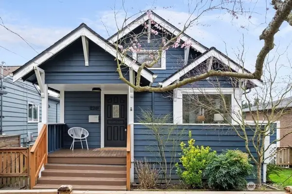 8341 28th Avenue Nw, Seattle, WA 98117