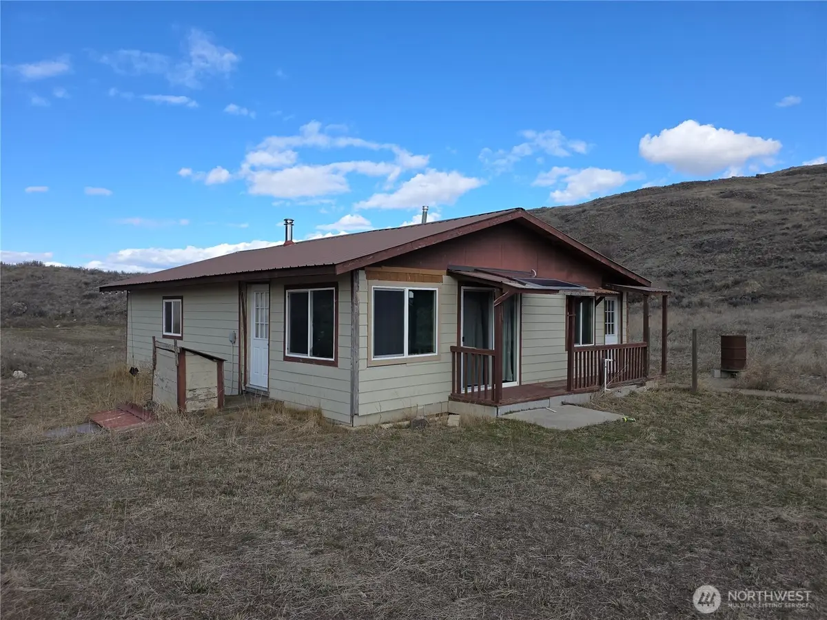 105 Emily Road, Oroville, WA 98844 - #1