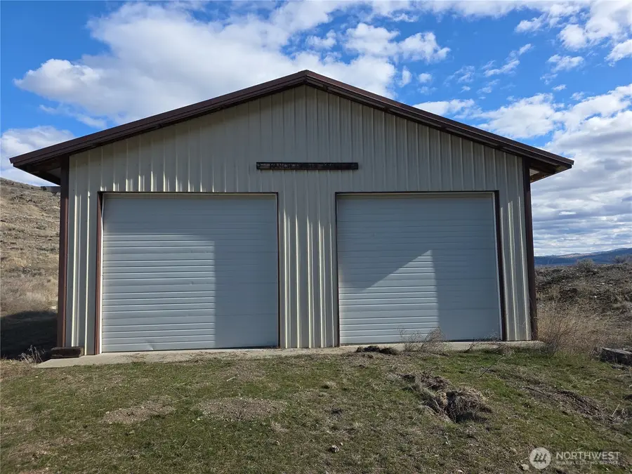 105 Emily Road, Oroville, WA 98844 - #2