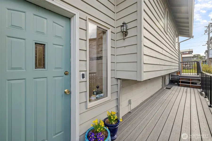 1728 W 6th Street, Port Angeles, WA 98363 - #2