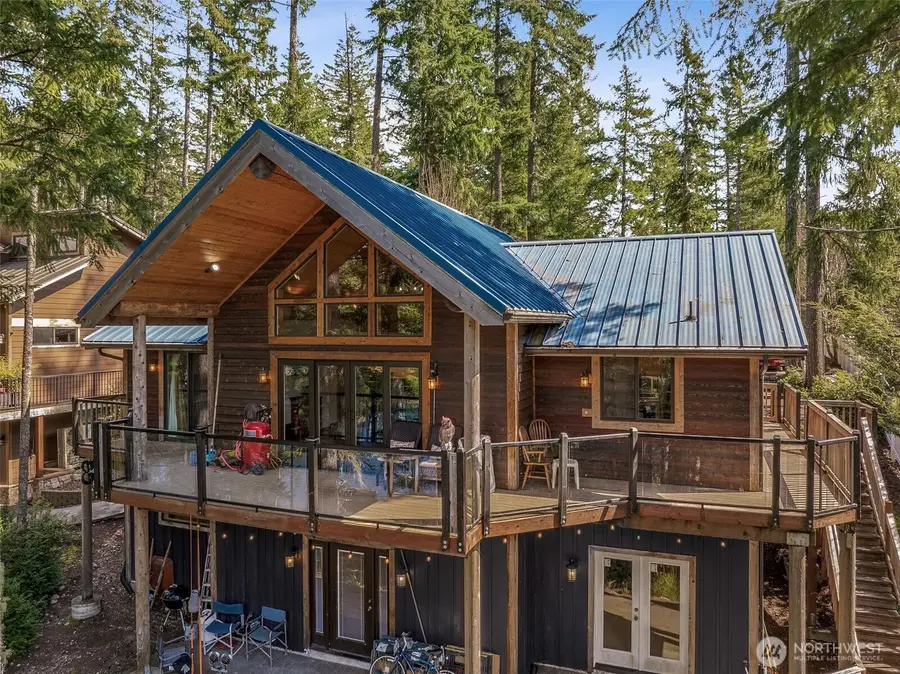 390 E Emerald Lake Drive E, Grapeview, WA 98546 - #3