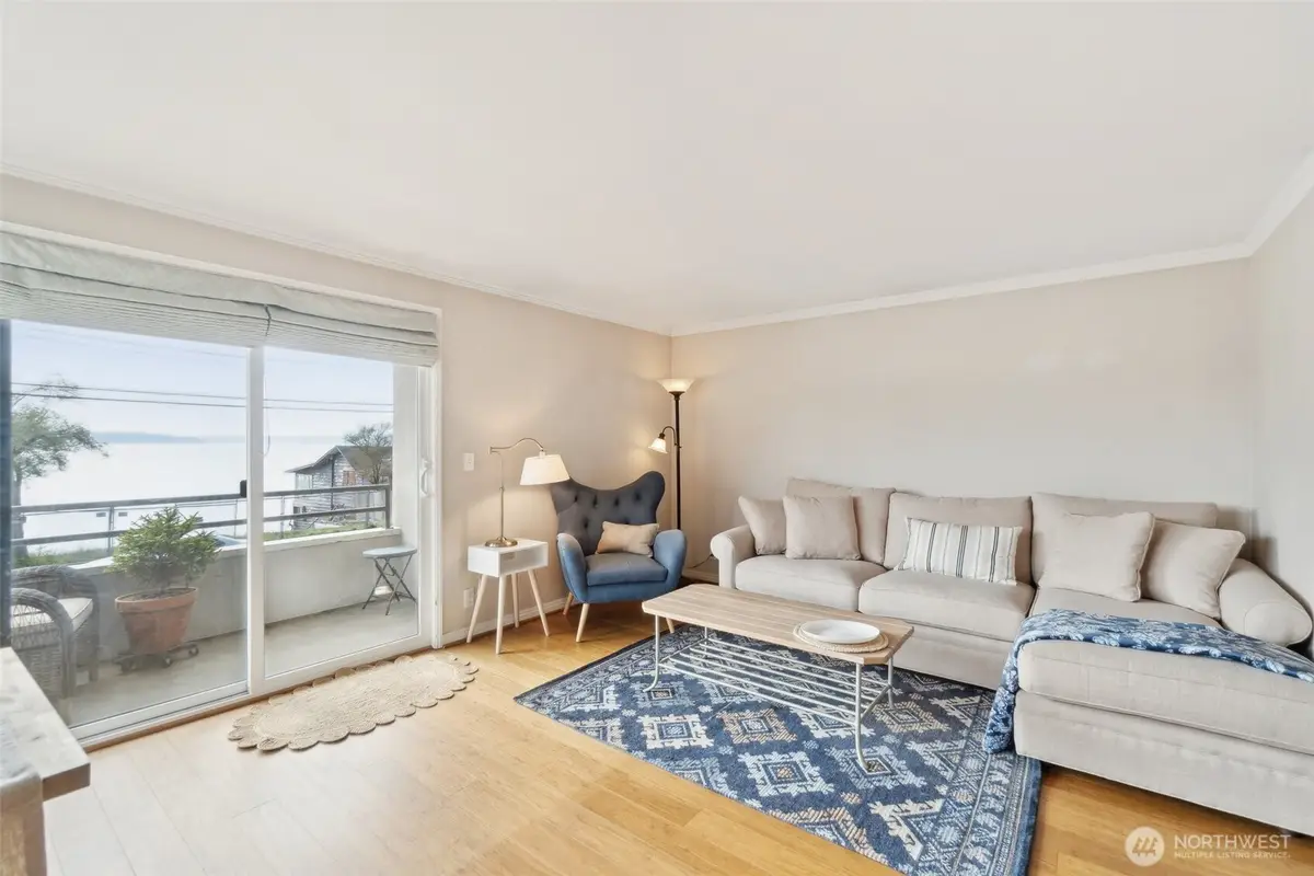 4222 Beach Drive Sw #202, Seattle, WA 98116 - #1