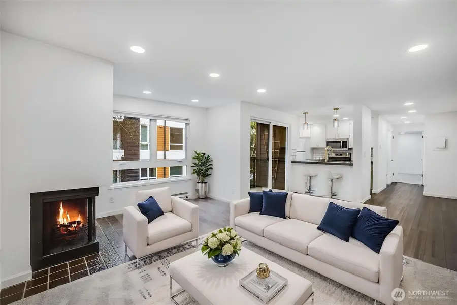 2219 14th Avenue W #202, Seattle, WA 98119 - #3