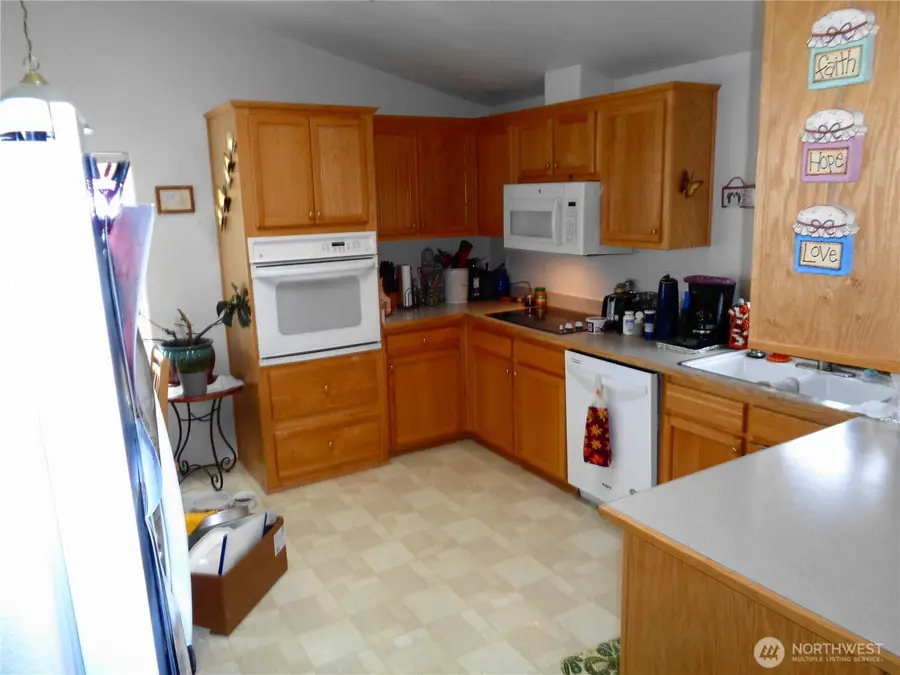 8138 18th Lane Se, Lacey, WA 98503 - #2