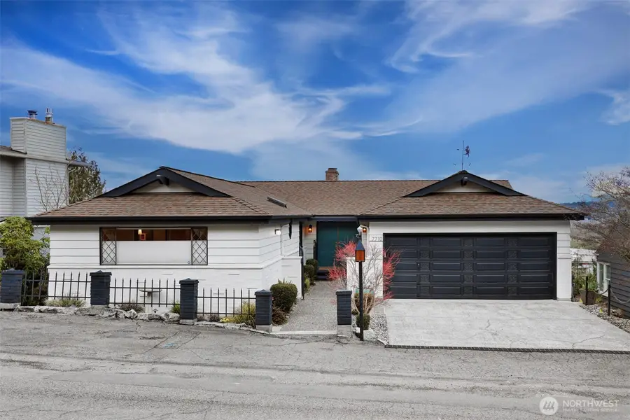 7710 57th Avenue Ne, Seattle, WA 98115 - #3