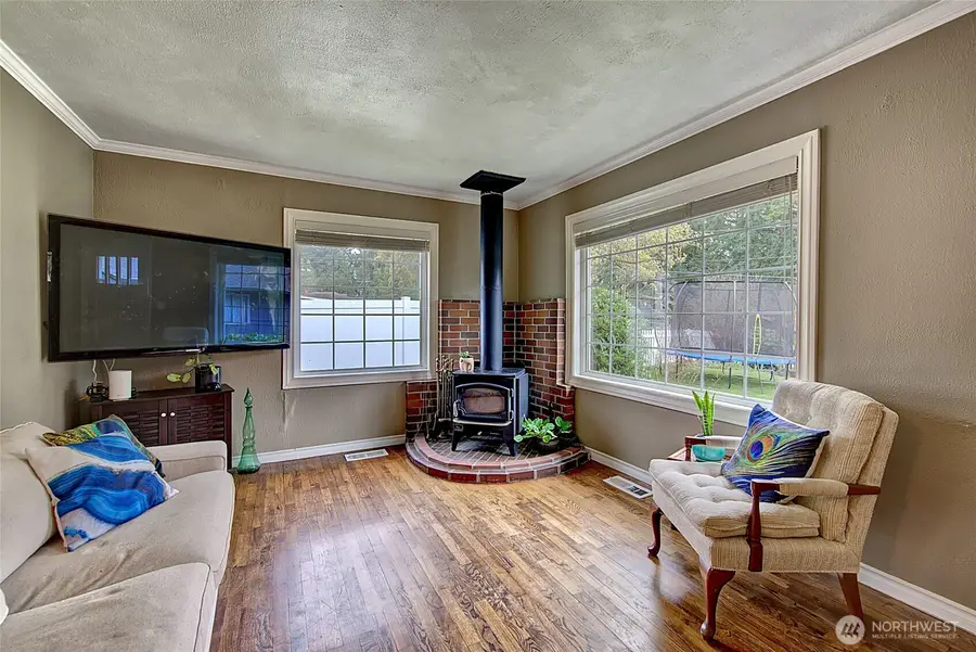 8829 231st Street Sw, Edmonds, WA 98026 - #3