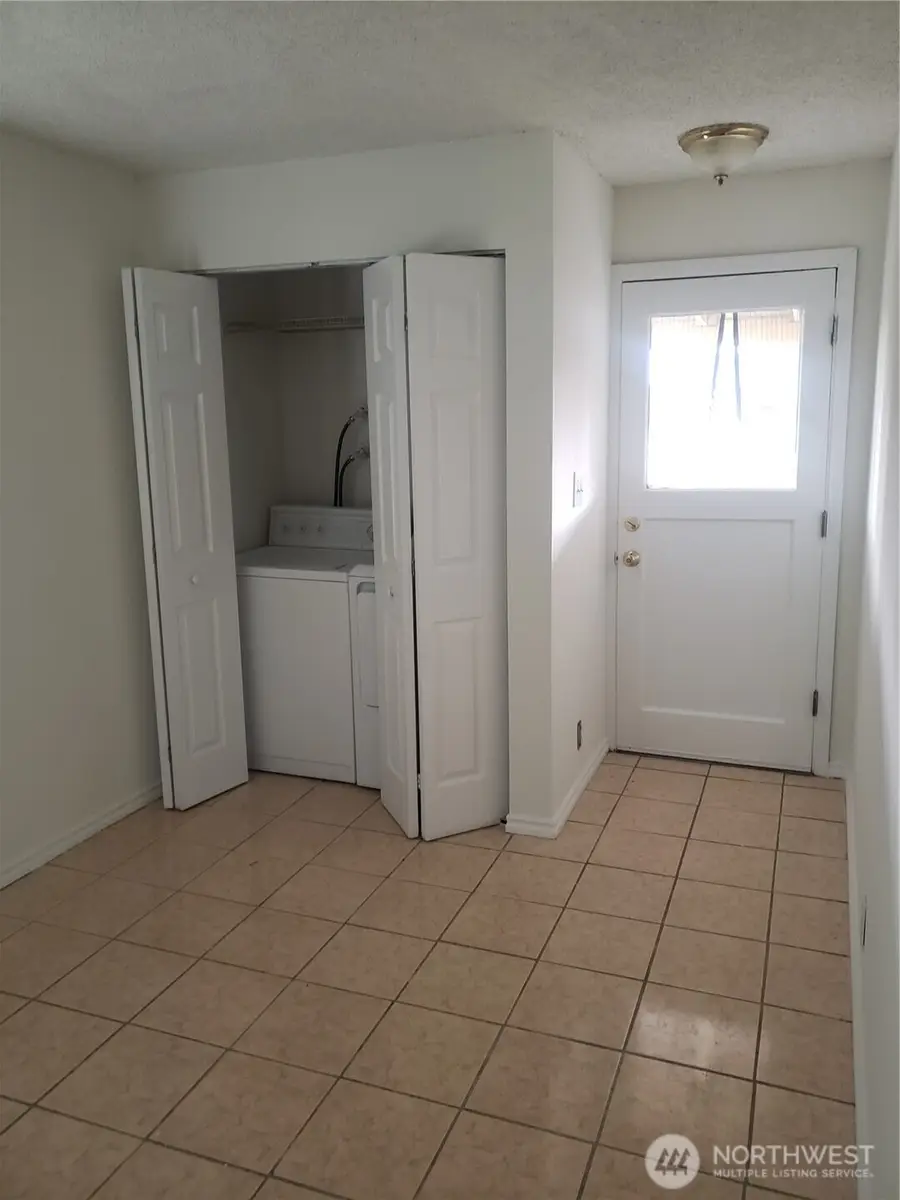 3123 SW Barton Street, Seattle, WA 98126 - #3