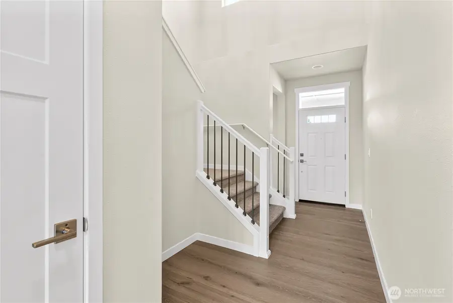 9005 Wyatt Court Se, Tumwater, WA 98501 - #3