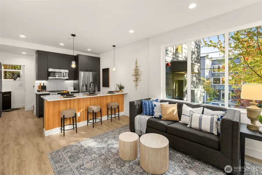 113 24th Avenue E #B, Seattle, WA 98112 - #2