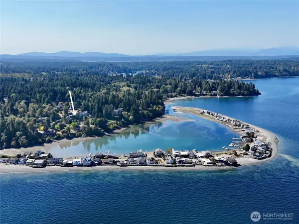 10240 NE Lafayette Avenue, Bainbridge Island, WA 98110