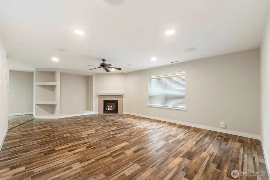 8213 209th Avenue Ct E, Bonney Lake, WA 98391 - #3