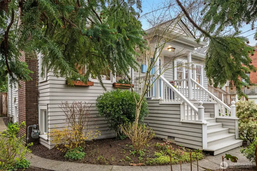 8011 18th Avenue Ne, Seattle, WA 98115 - #3