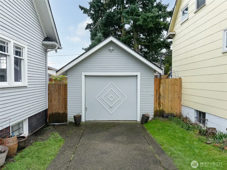 3717 Wetmore Avenue, Everett, WA 98201 - #2