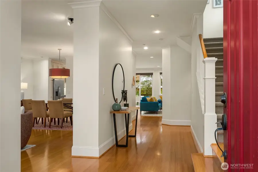 5537 37th Avenue Ne, Seattle, WA 98105 - #2