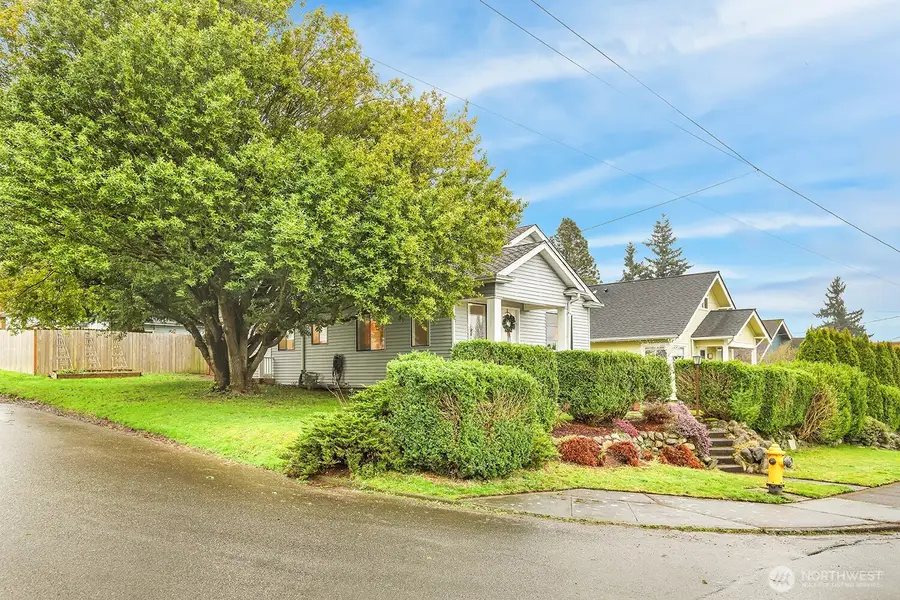 2001 State Street, Everett, WA 98201 - #2