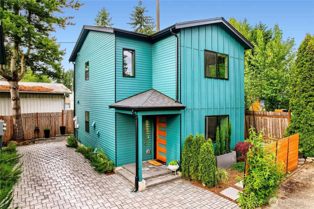 12534 5th Avenue Ne, Seattle, WA 98125 - #1