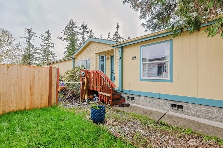 201 W Oakview Avenue #15, Centralia, WA 98531 - #2