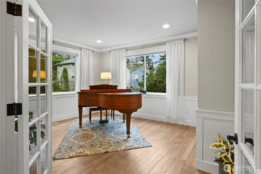 9150 Burlingame Court Ne, Bainbridge Island, WA 98110 - #3