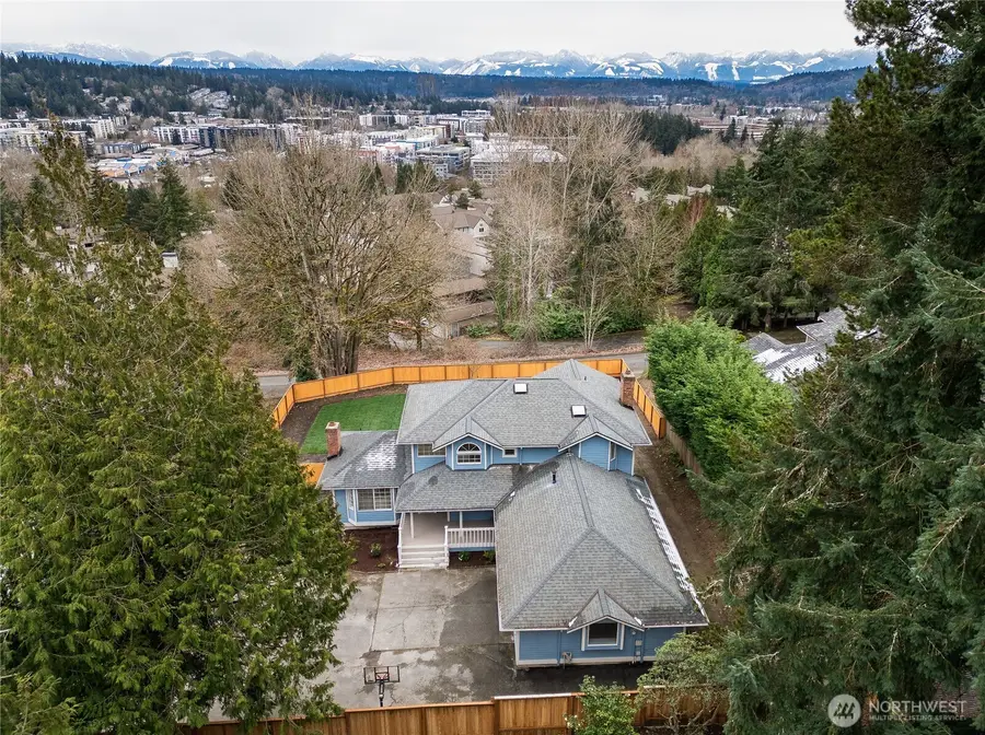 7702 151st Avenue Ne, Redmond, WA 98052 - #3