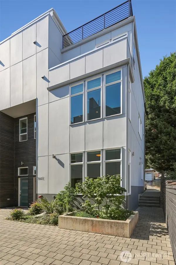 3641 22nd Avenue W #E, Seattle, WA 98199