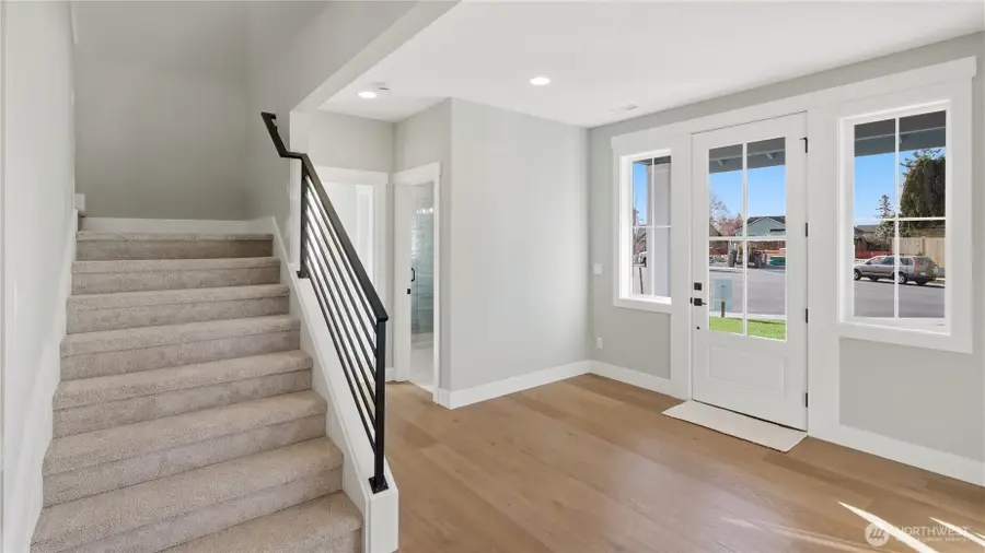 3525 173rd Place Sw, Lynnwood, WA 98037 - #3