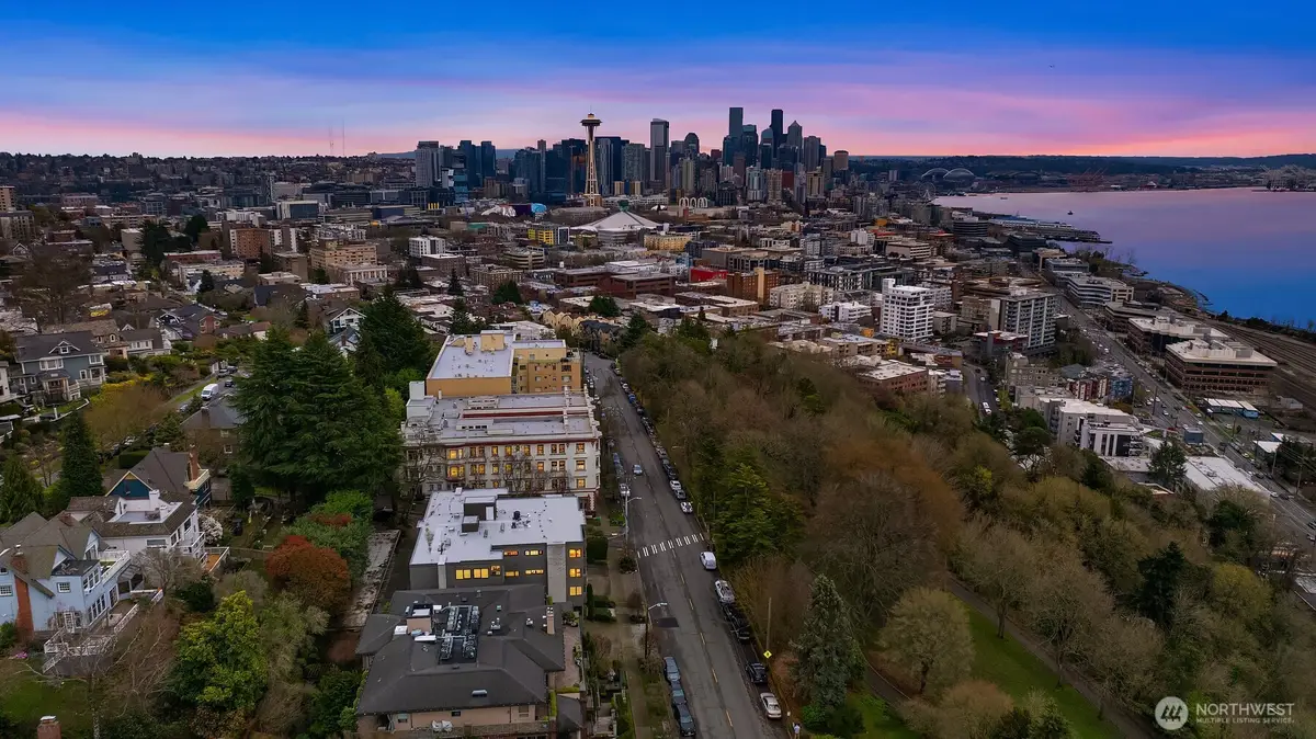 654 W Olympic Place #203, Seattle, WA 98119 - #1