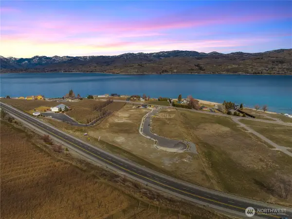 174 Loretta Lane #9, Chelan, WA 98816