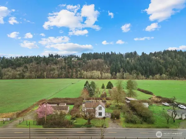20807 Orville Road E, Orting, WA 98360