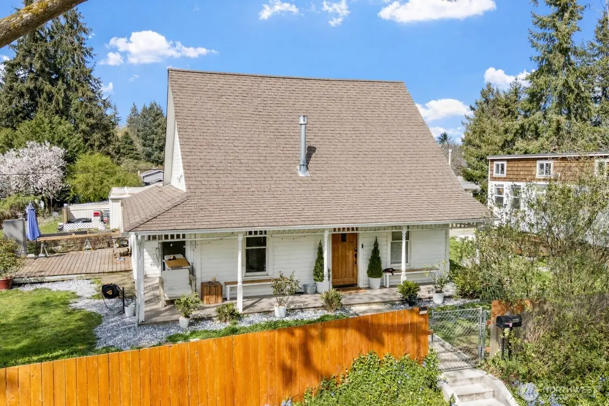 1216 Pine Avenue Ne, Olympia, WA 98506 - #1