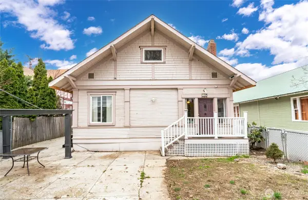 110 N Delaware Avenue #A/B, Wenatchee, WA 98801