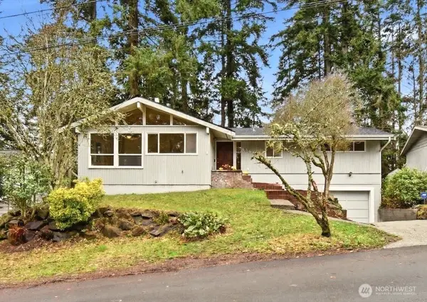 6505 182nd Place Sw, Lynnwood, WA 98037