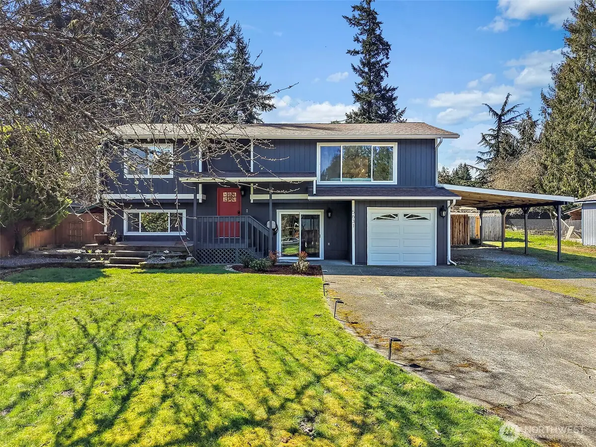 5631 195th Avenue E, Bonney Lake, WA 98391 - #1