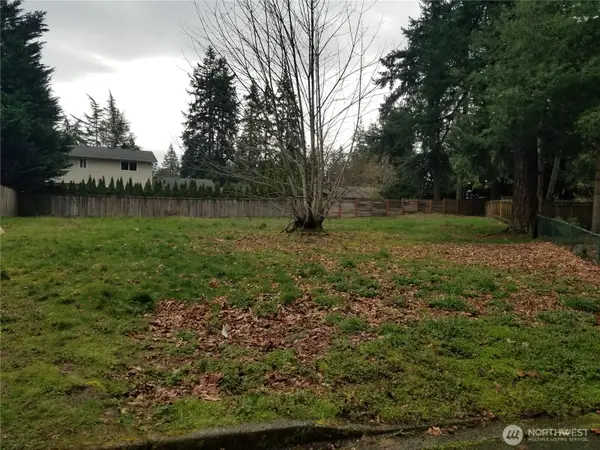 13849 71st Place Ne #20, Kirkland, WA 98034