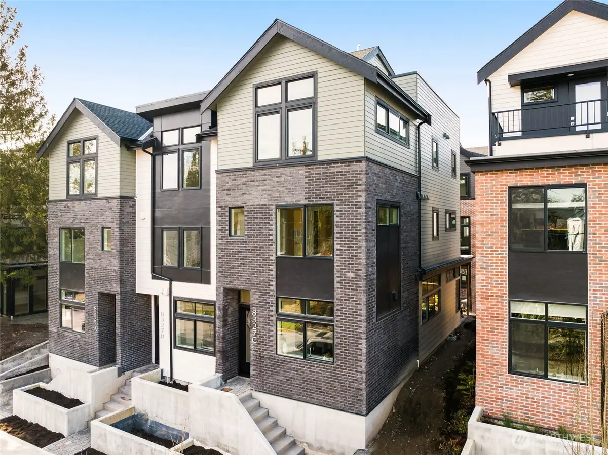 8327 12th Avenue Nw, Seattle, WA 98117 - #1