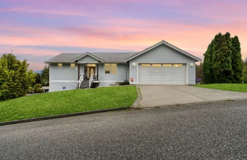 4111 R Avenue, Anacortes, WA 98221 - #2