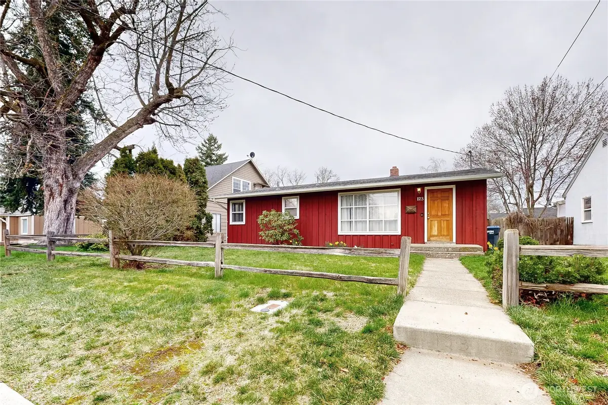 123 N Blue Street, Walla Walla, WA 99362 - #1