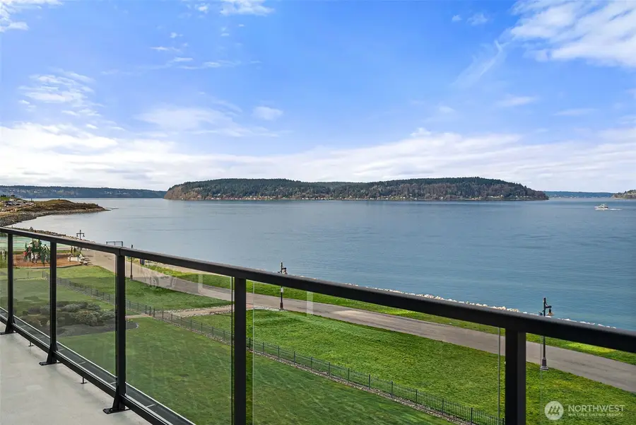 5105 Grand Loop #401, Tacoma, WA 98407 - #2