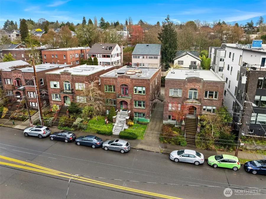 722 10th Avenue E, Seattle, WA 98102 - #3