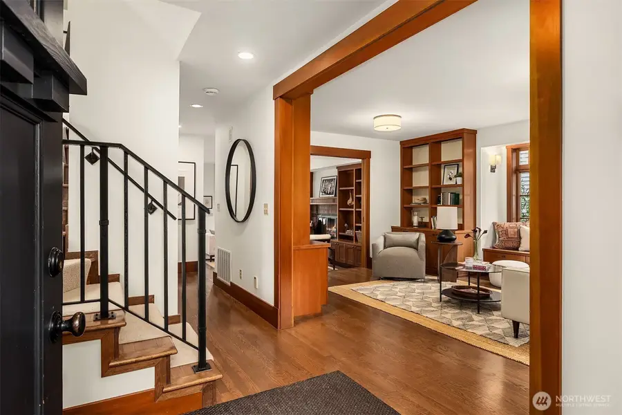 1632 35th Avenue, Seattle, WA 98122 - #3