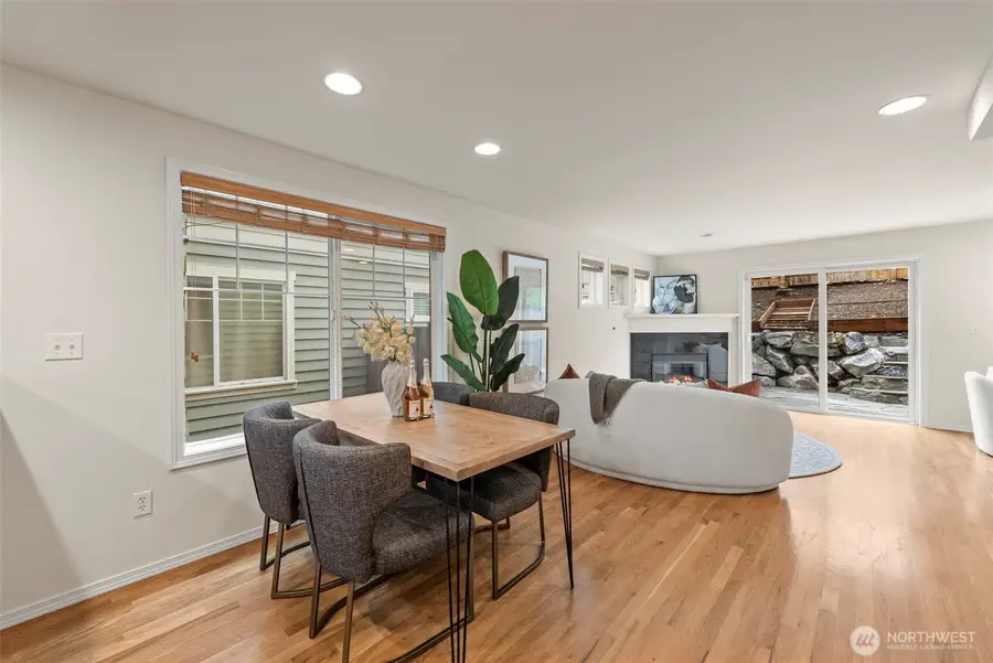 12315 10th Place Ne #A, Seattle, WA 98125 - #2