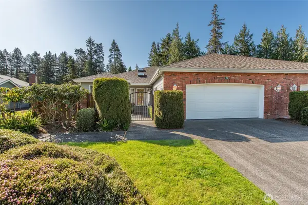 292 Foursome Drive, Sequim, WA 98382