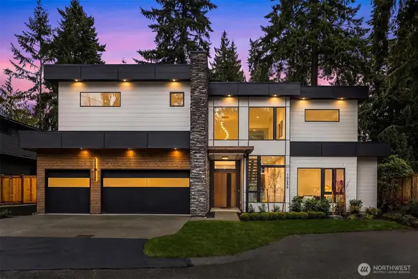 10656 Woodhaven Lane, Bellevue, WA 98004