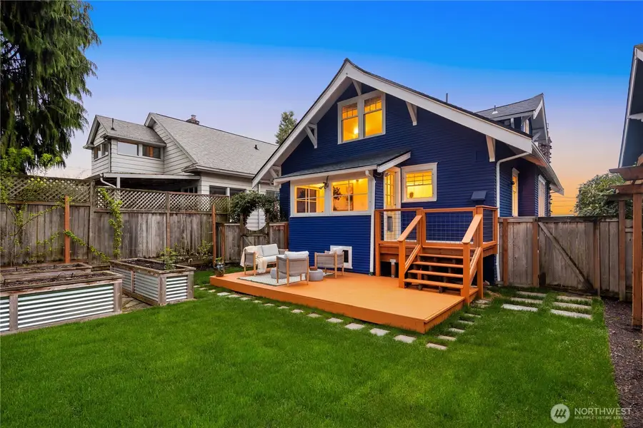 4747 Latona Avenue Ne, Seattle, WA 98105 - #2