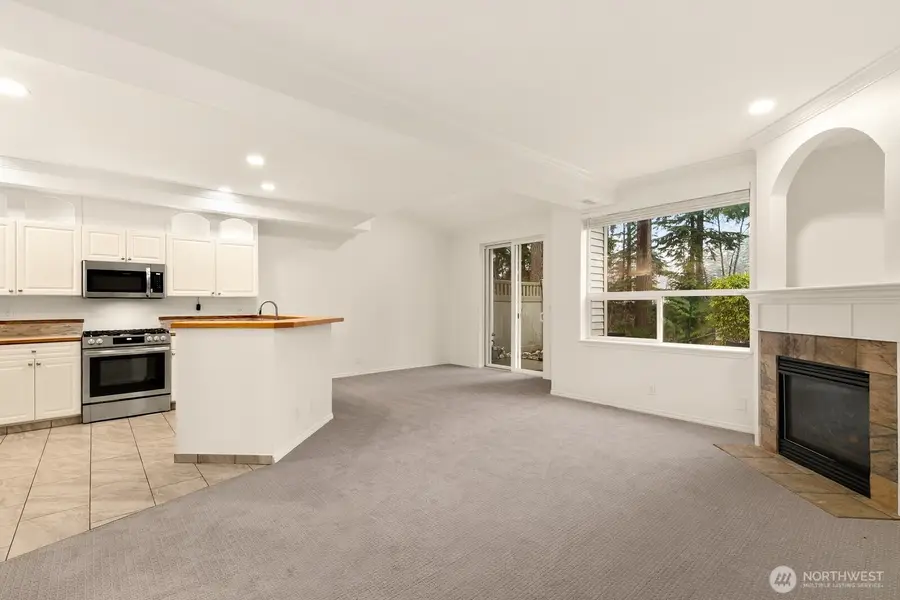 12530 Admiralty Way #B104, Everett, WA 98204 - #3