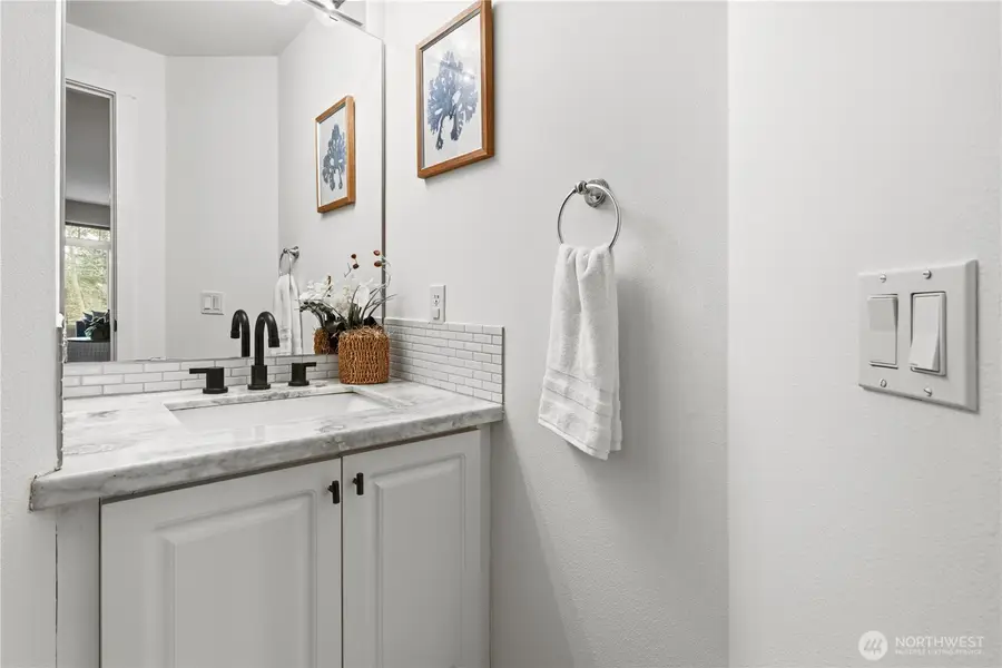 6649 SE Cougar Mountain Way, Bellevue, WA 98006 - #2