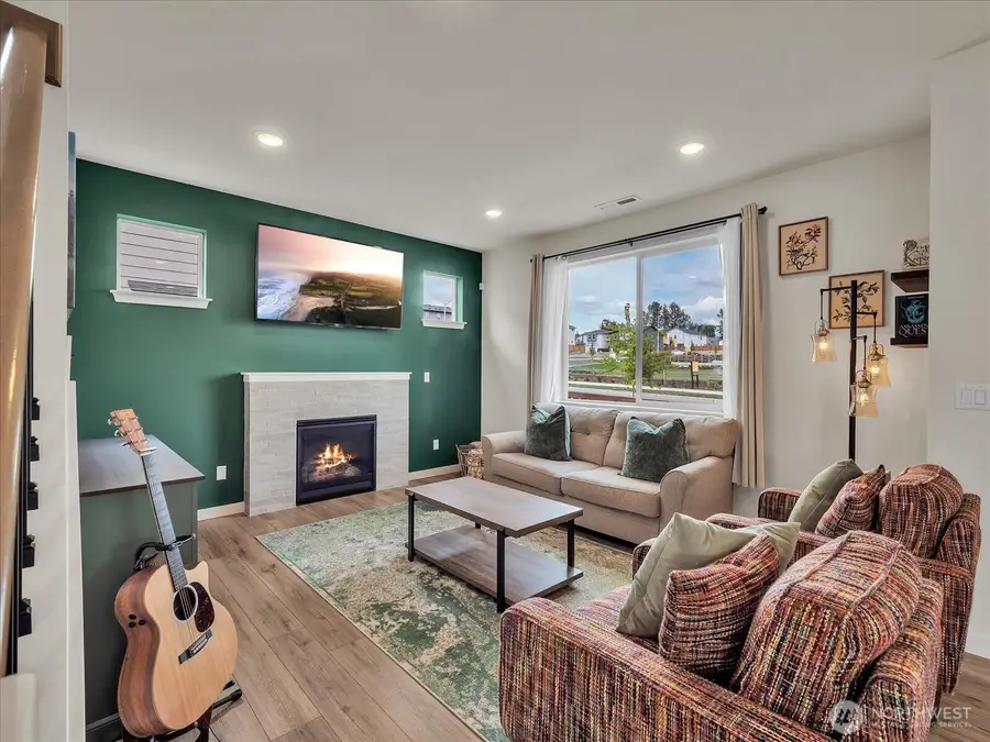 5044 87th Avenue Ne, Marysville, WA 98270 - #2