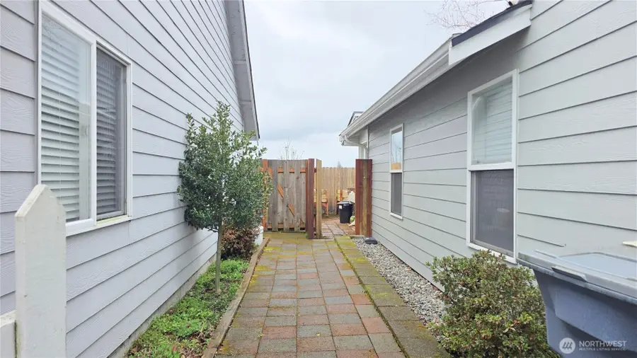 7821 51st Avenue Ct W, Lakewood, WA 98499 - #3