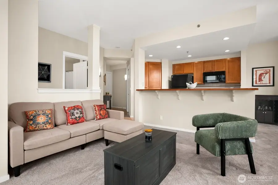 2801 1st Avenue #1014, Seattle, WA 98121 - #3