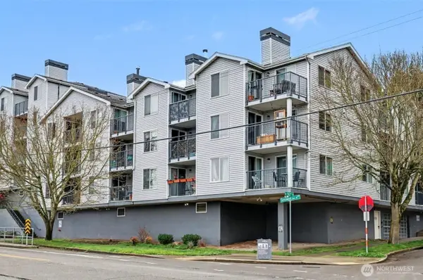 9200 Greenwood Avenue N #A202, Seattle, WA 98103