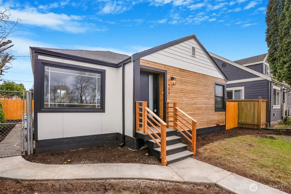 7934 SW 20th Avenue, Seattle, WA 98106 - #1